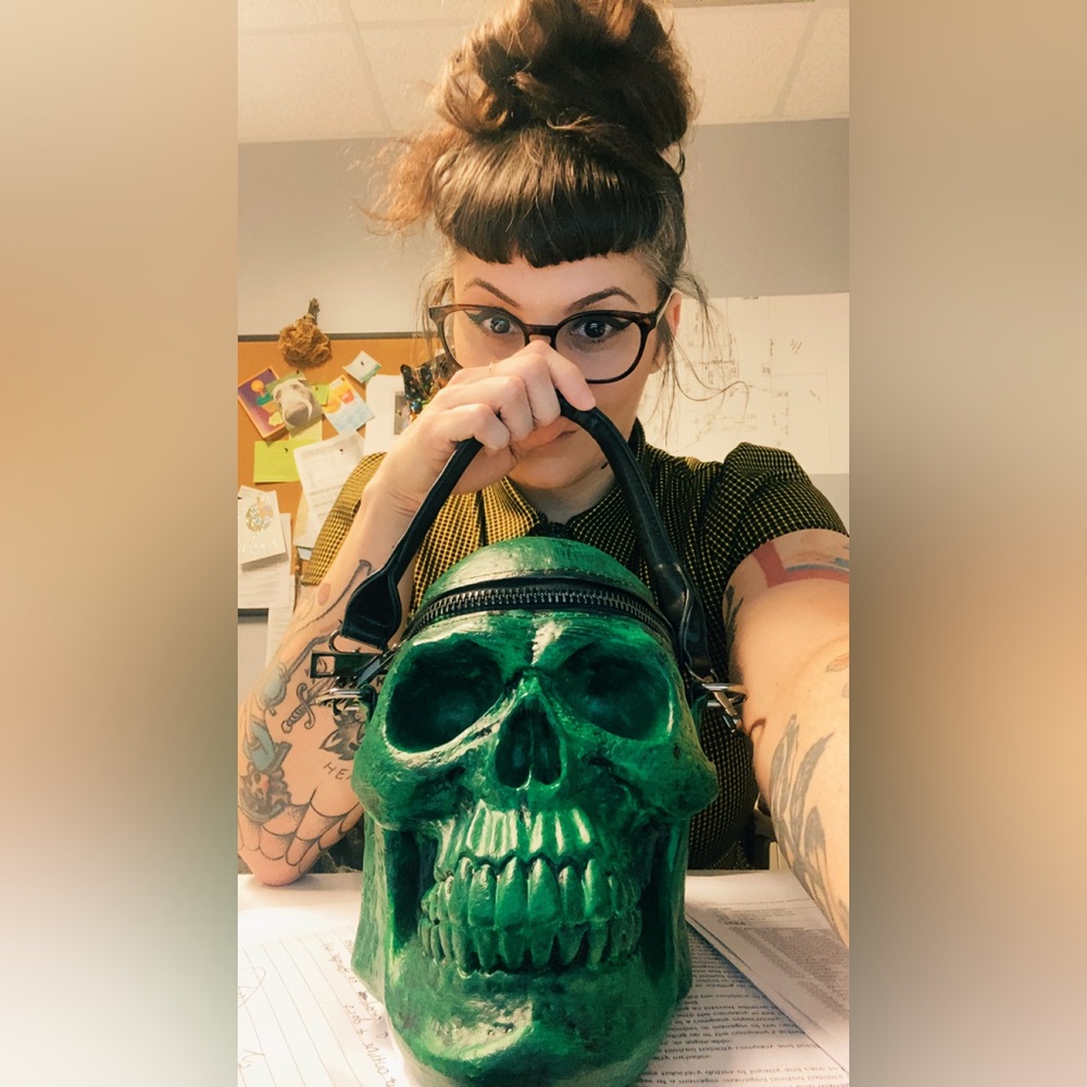 Meet your Posher, Kelly